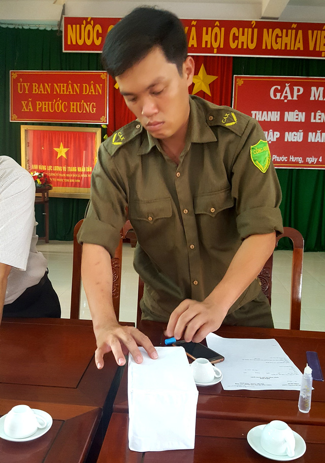 Quá nhiều người hỏi, chủ nhà máy xay lúa giao vàng cho công an - Ảnh 4. Quá nhiều người hỏi, chủ nhà máy xay lúa giao vàng cho công an - Ảnh 4.