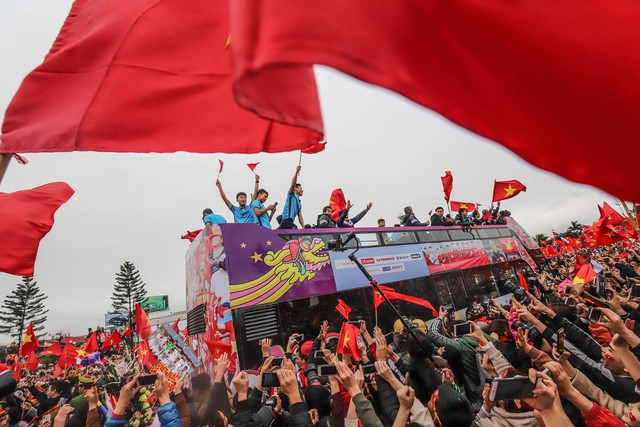 Ngành thuế tính cách thu thuế tiền thưởng của đội U23 - Ảnh 1. Ngành thuế tính cách thu thuế tiền thưởng của đội U23 - Ảnh 1.