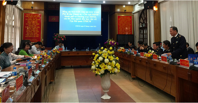 Hải quan TP.HCM tung chiêu cạnh tranh, mời gọi doanh nghiệp - Ảnh 1. Hải quan TP.HCM tung chiêu cạnh tranh, mời gọi doanh nghiệp - Ảnh 1.