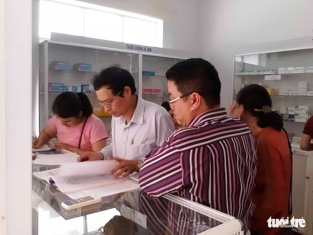 Phạt nhân viên bán thuốc hết hạn 15 triệu đồng - Ảnh 1. Phạt nhân viên bán thuốc hết hạn 15 triệu đồng - Ảnh 1.