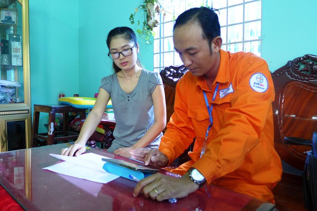 EVNSPC rà soát giá bán điện cho người thuê nhà - Ảnh 1. EVNSPC rà soát giá bán điện cho người thuê nhà - Ảnh 1.
