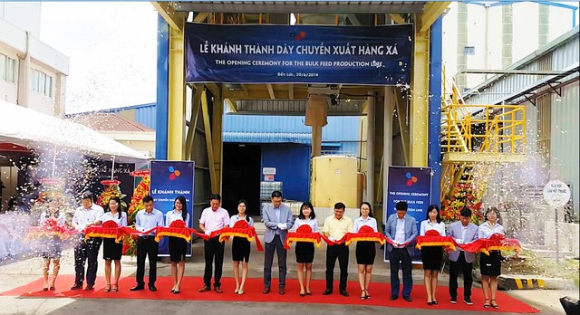 Công ty CJ Vina Agri khánh thành dây chuyền xuất hàng xá tự động - Ảnh 1. Công ty CJ Vina Agri khánh thành dây chuyền xuất hàng xá tự động - Ảnh 1.