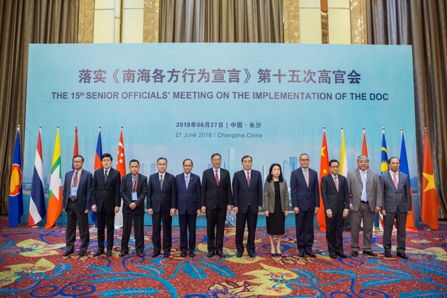 Việt Nam quan ngại trước việc thử nghiệm thiết bị quân sự ở Biển Đông - Ảnh 1. Việt Nam quan ngại trước việc thử nghiệm thiết bị quân sự ở Biển Đông - Ảnh 1.
