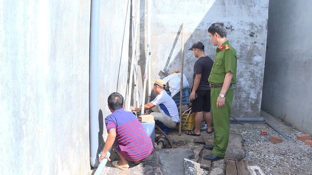 Phạt nhân viên xả thải độc ra môi trường 140 triệu đồng - Ảnh 1. Phạt nhân viên xả thải độc ra môi trường 140 triệu đồng - Ảnh 1.