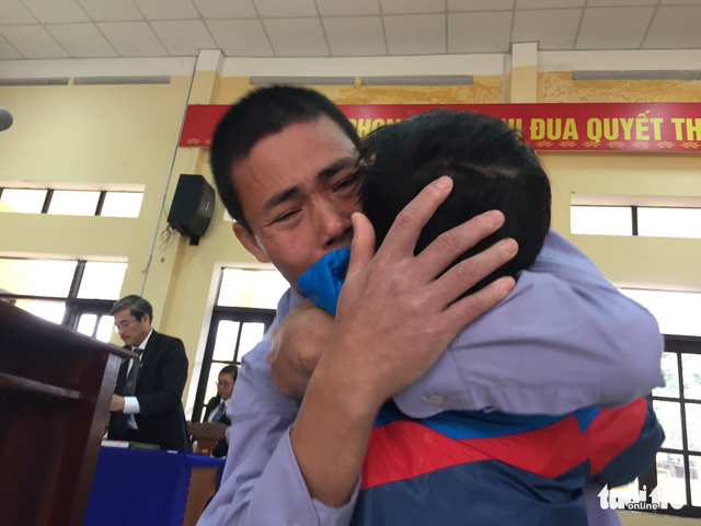 Nguyên đại uý biên phòng đạo diễn toàn bộ vụ phá rừng Pơ mu - Ảnh 3. Nguyên đại uý biên phòng đạo diễn toàn bộ vụ phá rừng Pơ mu - Ảnh 3.