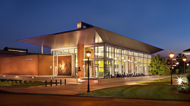 Cơ hội học bổng 100% tại trường Marian University, Indianapolis, Mỹ - Ảnh 3. Cơ hội học bổng 100% tại trường Marian University, Indianapolis, Mỹ - Ảnh 3.