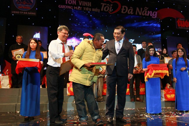 Tôi yêu Đà Nẵng - Truyền cảm hứng từ lòng tốt - Ảnh 3. Tôi yêu Đà Nẵng - Truyền cảm hứng từ lòng tốt - Ảnh 3.