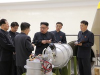 Triều Tiên tuyên bố đã gắn bom H lên tên lửa