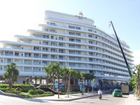 Dỡ tầng trên cùng khách sạn 5 sao sai phép tại Phú Quốc