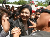 Cựu thủ tướng Yingluck đã đến London