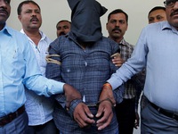 Ấn Độ sẽ có luật tử hình kẻ hiếp dâm trẻ dưới 12 tuổi