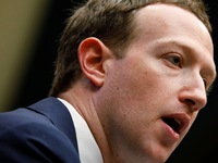 Quốc hội Anh ‘đe’ phát trát triệu tập chính thức với ông chủ Facebook