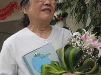 Trao giải thưởng văn học nghệ thuật thủ đô năm 2008 cho Thơ Trần Dần