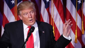 Ông Trump muốn áp thuế bổ sung với 267 tỉ USD hàng hóa Trung Quốc