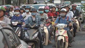 Lo ô nhiễm, TP.HCM xây dựng kế hoạch thí điểm kiểm soát khí thải mô tô, xe gắn máy