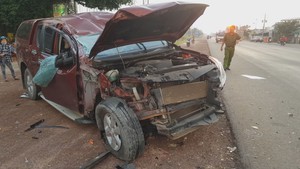 Xe ô tô đấu đầu, 3 người bị thương nặng