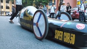 Sinh viên chế tạo xe chạy hơn 1.000 km chỉ với 1 lít xăng