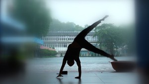 Chàng tài xế xe ôm công nghệ đa tài