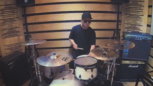 Drummer Cường nhóc và Trần Hậu chia sẻ về thú chơi trống