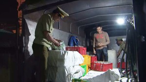 Phát hiện, thu giữ 900 lít bia hơi không rõ nguồn gốc