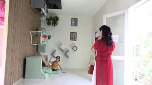 Góc nhìn trưa nay | Ngôi nhà úp ngược, điểm check in mới của giới trẻ ở làng hoa Sa Đéc