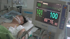 Liên tiếp phẫu thuật 2 người bị đâm thủng ngực nguy kịch