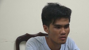 Phụ xe tông xe vào phòng vé ở Cà Mau không có bằng lái và nồng độ cồn vượt mức