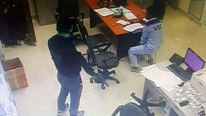 Góc nhìn trưa nay 7-2 | Táo tợn xông vào trạm thu phí cướp tiền vào sáng mùng 3 Tết