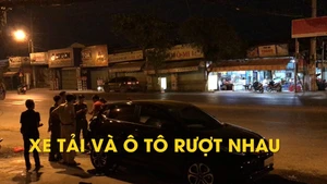 Xe tải và ô rô rượt nhau gây tai nạn liên hoàn