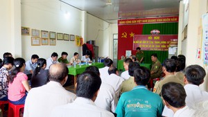 Ra mắt ấp “không tệ nạn đá gà ăn thua bằng tiền”