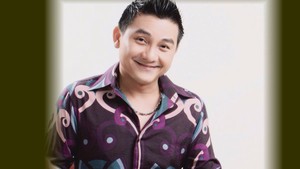 Nghệ sĩ hài Anh Vũ đột ngột qua đời khi lưu diễn ở Mỹ