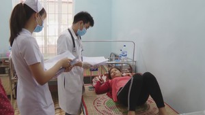 4 mẫu thực phẩm làm 32 công nhân ngộ độc đều nhiễm colifome và ecoli
