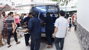 Tức giận vì bị chửi mắng, cháu trai dùng búa sát hại cô ruột