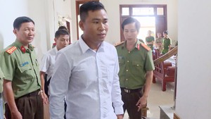 Triệt phá đường dây buôn bán phụ tùng xe máy trái phép từ Lào về Việt Nam