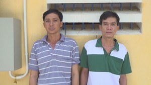 Khởi tố 2 người trộm "nóng" xe máy