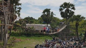 Cầu tre trên cây thốt nốt ở chùa Lầu An Giang đã được tháo dỡ