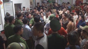 Người thân yêu cầu khẩn trương cứu ngư dân mất tích trong vụ chìm tàu ở Bạch Long Vĩ