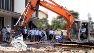 Tin nóng 24h: Tìm giải pháp để người dân TP.HCM có nhà ở hợp pháp