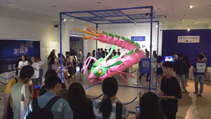 Triển lãm "Loài Plastic" - Thông điệp môi trường qua lăng kính của nghệ thuật và công nghệ