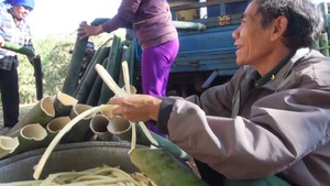 Góc nhìn trưa nay | Cơm lam, canh thục… đặc sắc trong Tết sớm ở vùng biên Bình Phước
