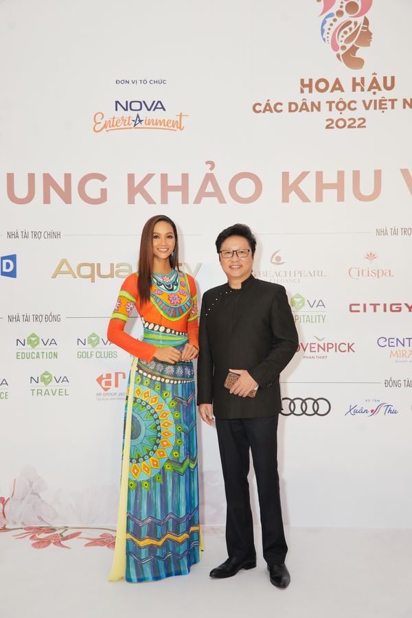 Trương Ngọc Ánh, Linh Nga, H
