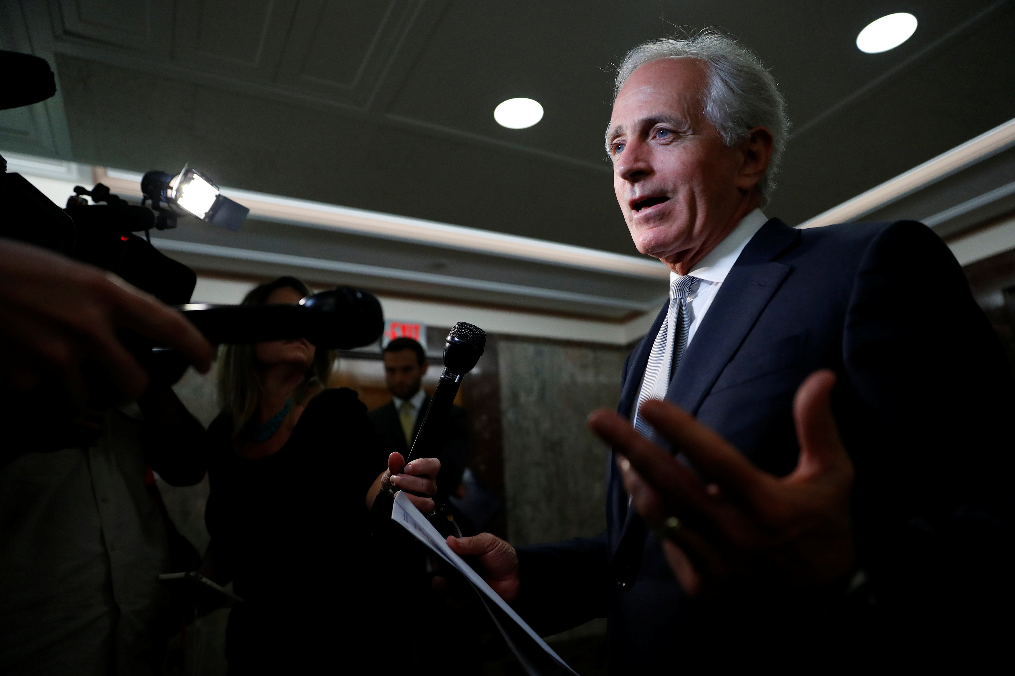 Kết quả hình ảnh cho Thượng nghị sĩ Bob Corker