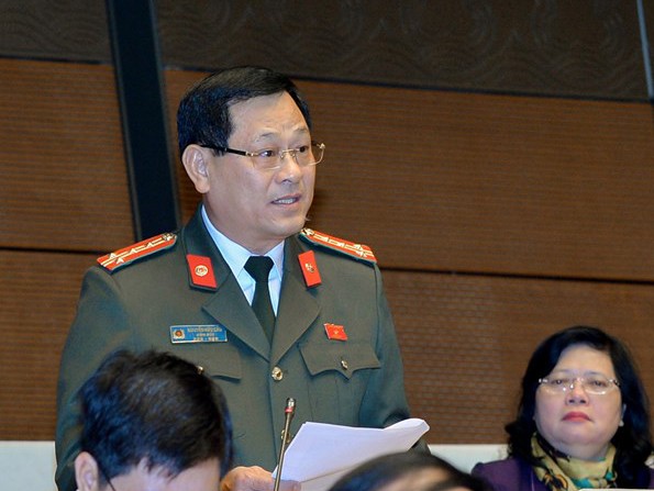 nguyen-huu-cau-1511424087475.jpg