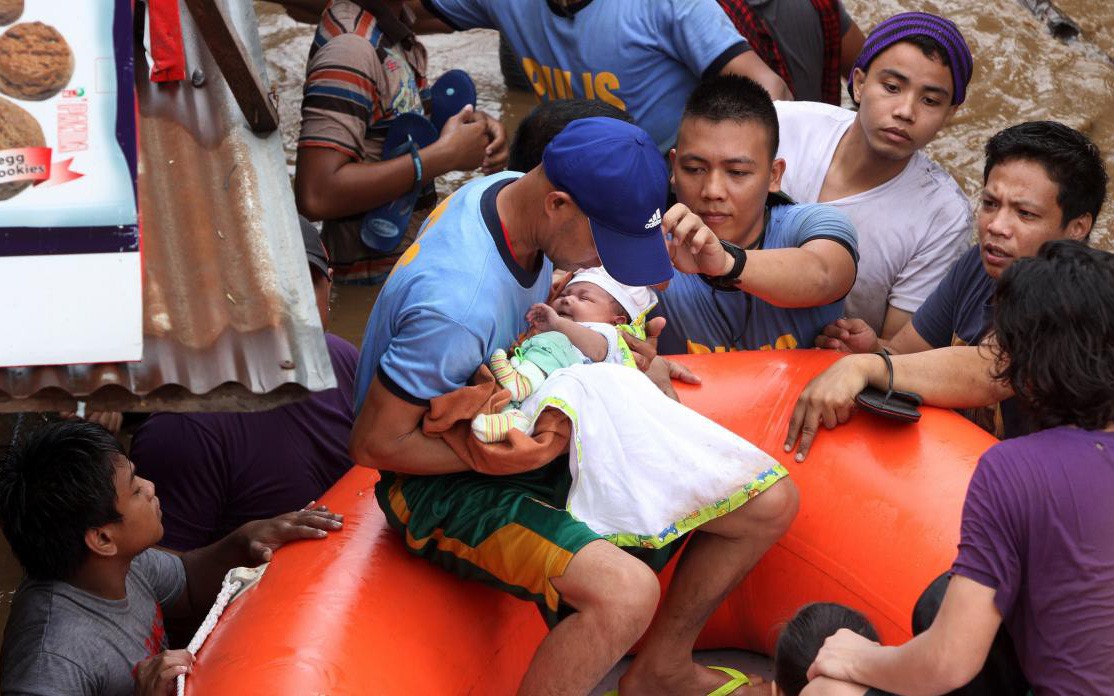 Thế giới trong tuần qua ảnh: bão Tembin tàn phá Philippines