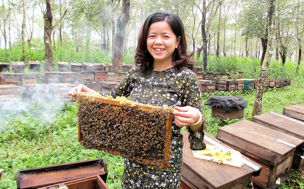 Tây Nguyên đẹp hơn khi vào mùa… hoa cà phê trắng muốt đầu xuân - Ảnh 9.