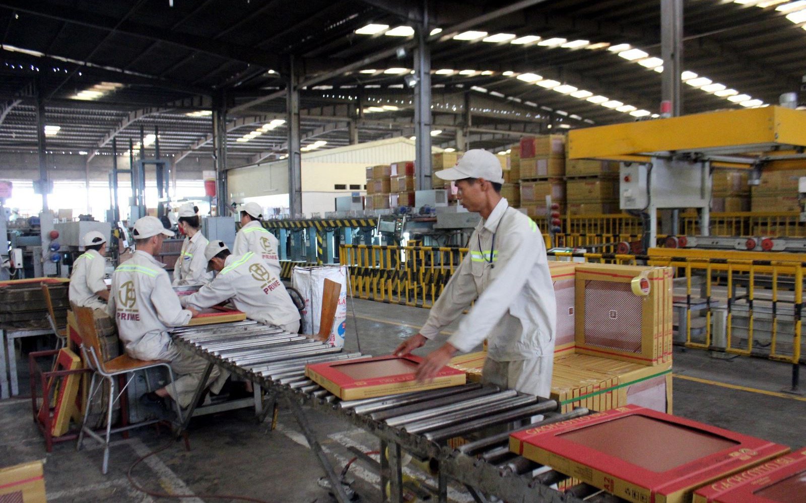 Việc làm cho lao động lớn tuổi mất việc