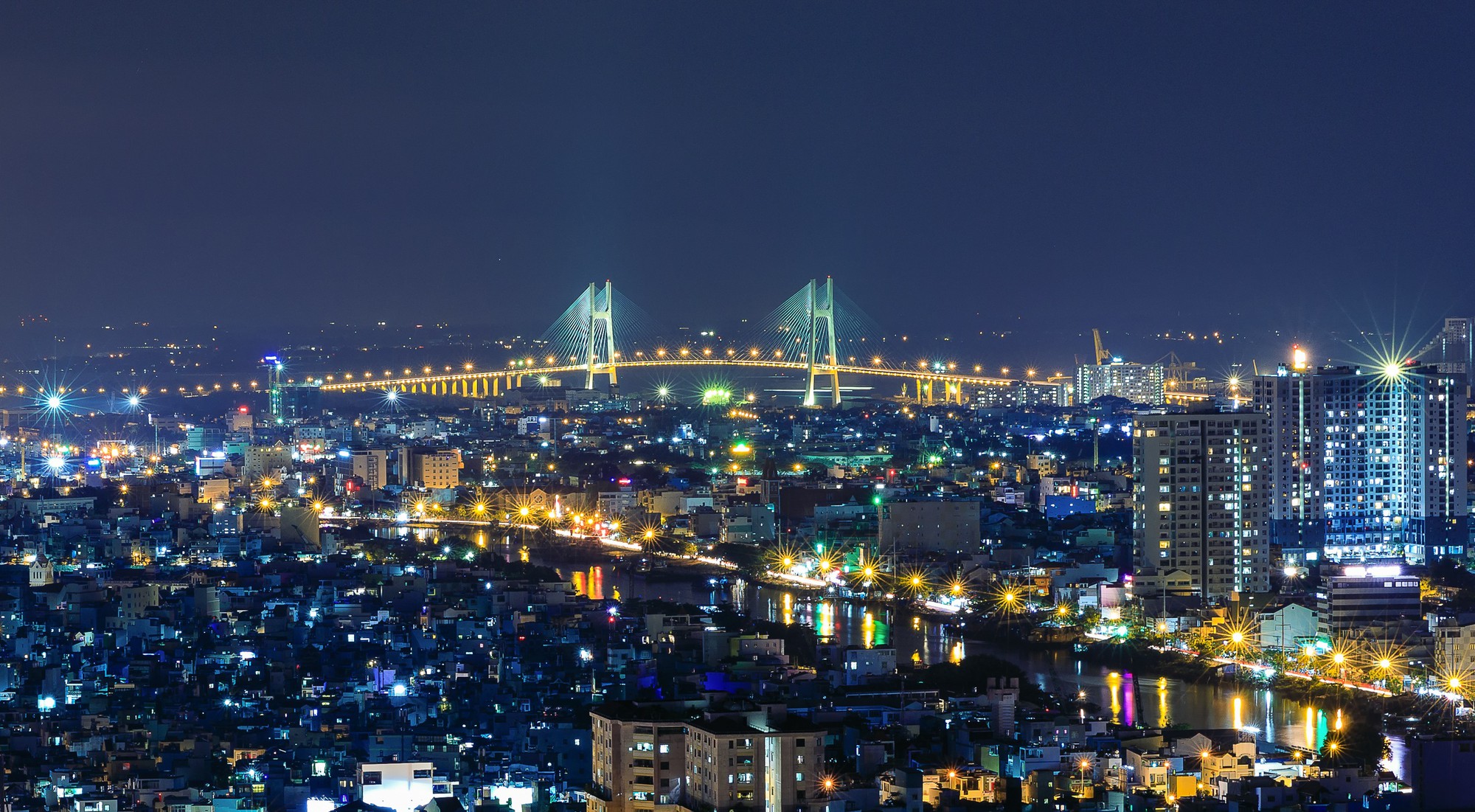 Bộ ảnh Sài Gòn tuyệt đẹp chụp từ trên cao - Ảnh 4.