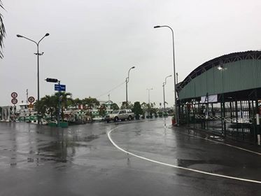 Sài Gòn thoát ngập nhờ đỉnh triều đã qua - Ảnh 4. Sài Gòn thoát ngập nhờ đỉnh triều đã qua - Ảnh 4.