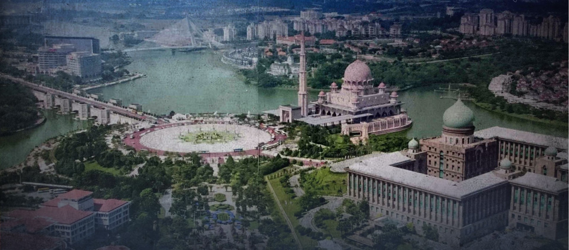 Khu đô thị mới Putrajaya - dấu ấn của Thủ tướng Mahathir - Ảnh 3.
