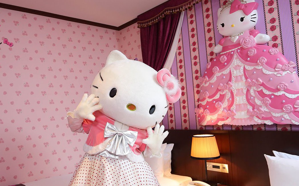 Làm công chúa trong khách sạn Hello Kitty